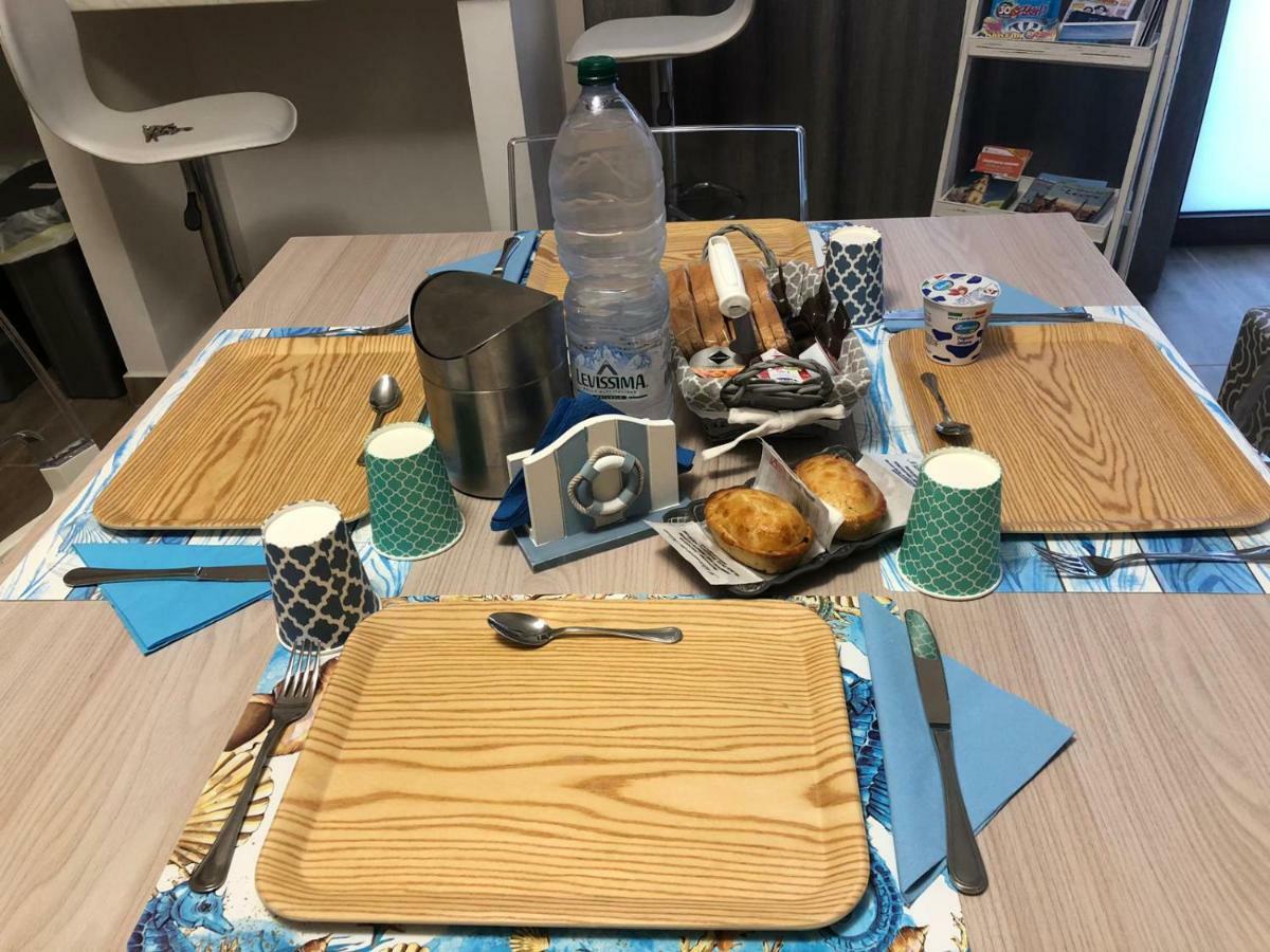 Holidays Λέτσε Εξωτερικό φωτογραφία